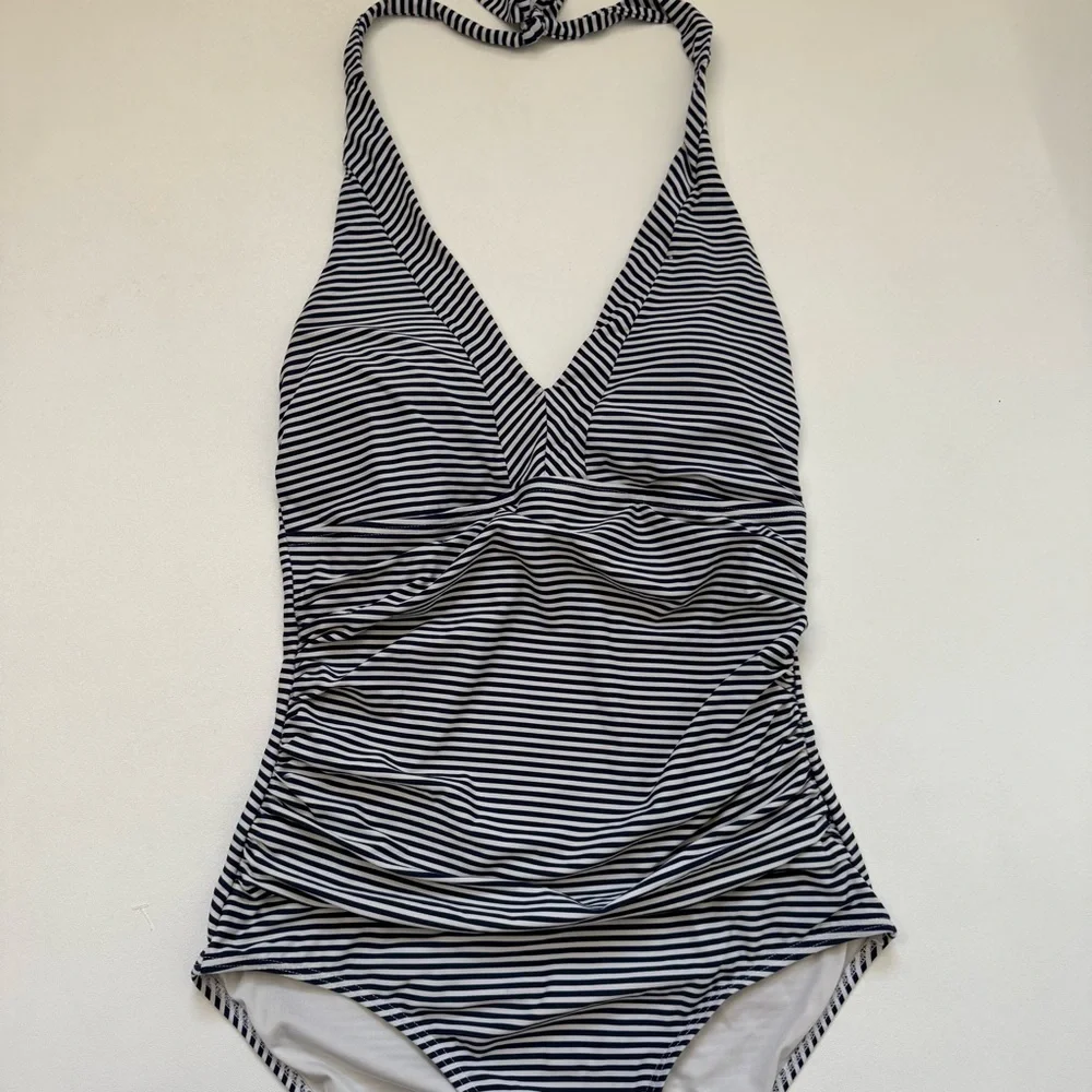 Niptuck Multi Fit Cup Stripe One Piece Bathing Suit Navy Blue White Women Size 8
